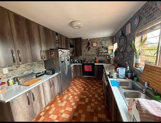 3 BEDROOM HOUSE FOR SALE IN THE REEDS